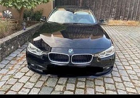 BMW 320 gebraucht kaufen BMW 320d xDrive Touring Advantage Automatic Adva...
