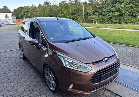 Ford B-Max Titanium