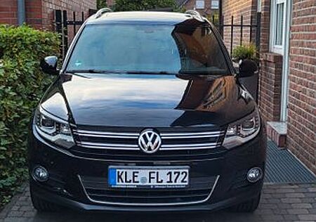 VW Tiguan Volkswagen 1.4 TSI 4MOTION Sport & Style Sport &...
