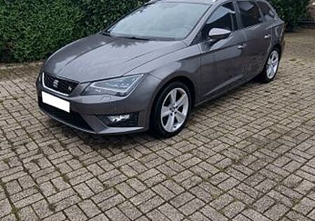 Seat Leon ST 2.0 TDI FR 135.000 km, abgemeldet