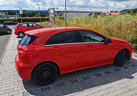 Mercedes-Benz A 250 AMG Line DCT AMG Line