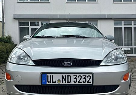 Ford Focus 1.6 Ambiente Ambiente