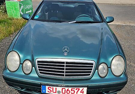 Mercedes-Benz CLK 200 Sport