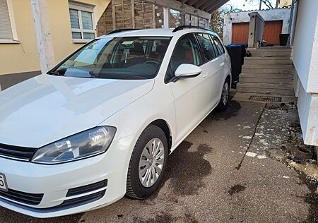 VW Golf Volkswagen 1.6 TDI Variant