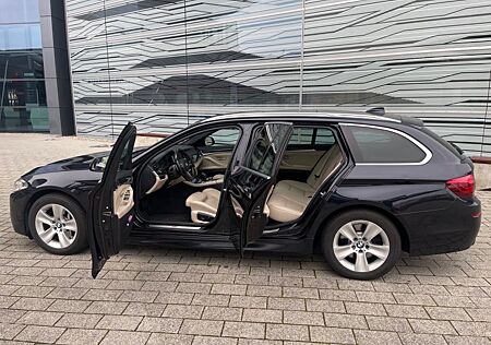 BMW 530d xDrive Touring/M Sport/Pano/HUD/19"