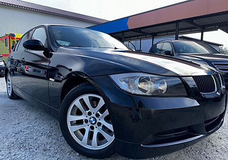 BMW 320i Lim. 1-Hand Tempomat PDC Multi Klimaauto.