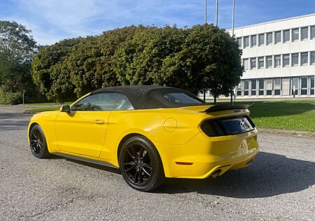Ford Mustang 2.3 EcoBoost Auto -