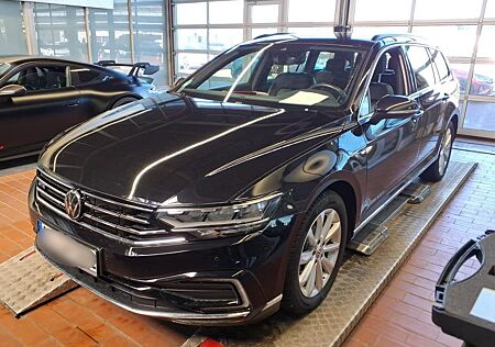 VW Passat Variant Volkswagen GTE 1.4 TSI /TRAVEL/CAM/VIRTUAL