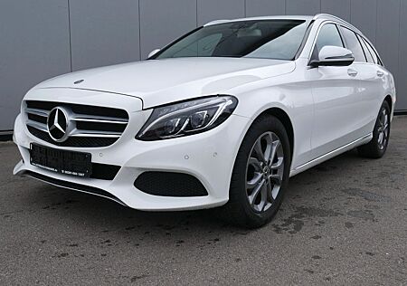Mercedes-Benz C 200 T CGI Avantgarde NAVI/LED/KEYLESS/SPUR