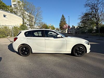 BMW 118i -