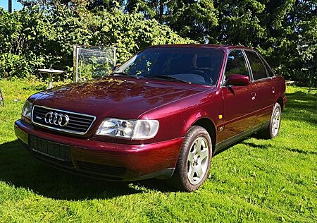 Audi A6 2.6 quattro Oldtimer