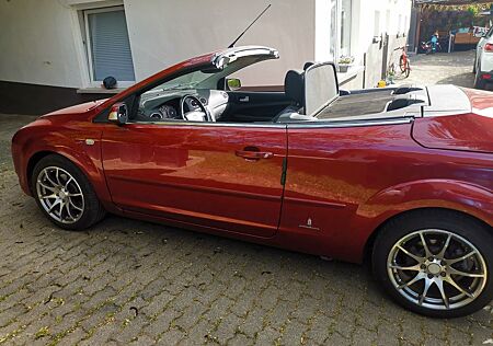 Ford Focus CC 2,0 Titanium Autom. Titanium