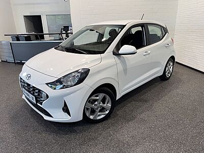 Hyundai i10 Trend AUTOM. NAVI+CAM KLIMA SITZH. ALLWETTER