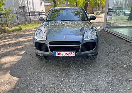 Porsche Cayenne Turbo