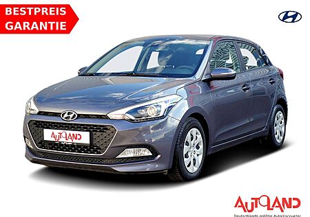 Hyundai i20 Active 1.0 Navi Kamera Tempomat Sitzheizung