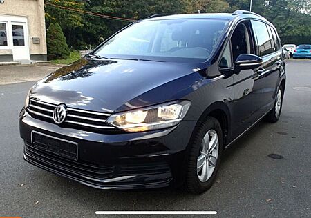 VW Touran Volkswagen 2.0 TDI SCR Comfortline BMT Comfortline