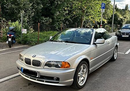 BMW 325Ci -