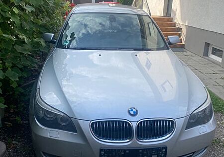 BMW 525i touring -