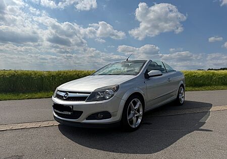 Opel Astra 1.6 TWINPORT Edition Edition