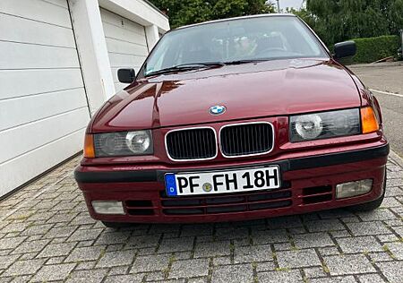 BMW 320i Oldtimer