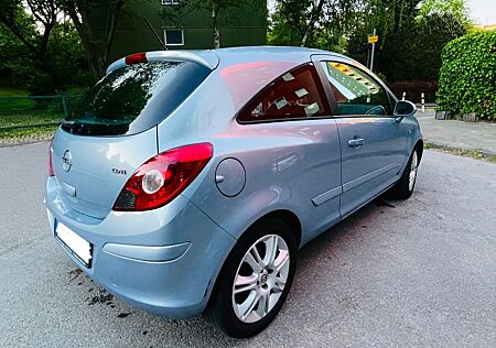 Opel Corsa 1.3 CDTI| Top Zustand|Panorama|Klima|Tempo
