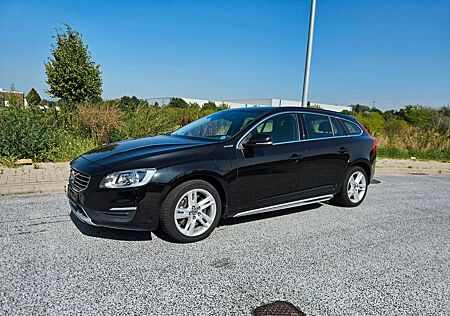 Volvo V60 Kombi Momentum AWD Plug in Hybrid
