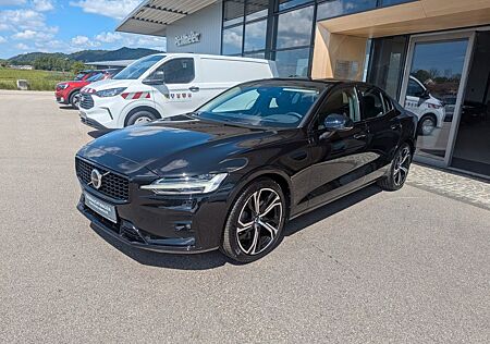 Volvo S60 B5 AWD Ultimate Dark NP: 72.595,00