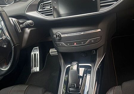 Peugeot 308 PureTech 130 EAT8 GT Pack SW GT Pack