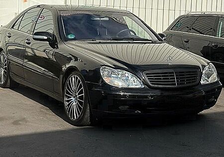 Mercedes-Benz S 430 -
