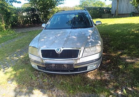 Skoda Octavia Combi 1.6 Ambiente Ambiente