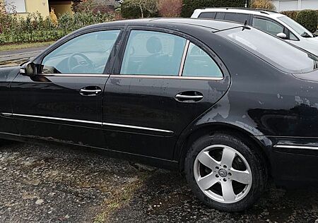 Mercedes-Benz E 500 4MATIC ELEGANCE Elegance