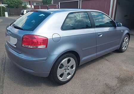 Audi A3 2.0 FSI tiptronic Ambition Ambition
