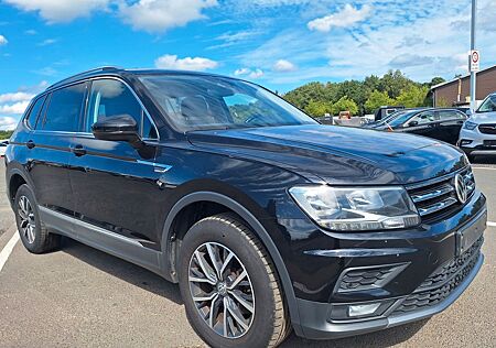 VW Tiguan Allspace Volkswagen *Navi*Leder*SHZ*PDC*7 PL