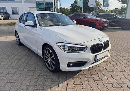 BMW 118i M-MFL LED Navi PDC SHZ HiFi Sports. HU Neu