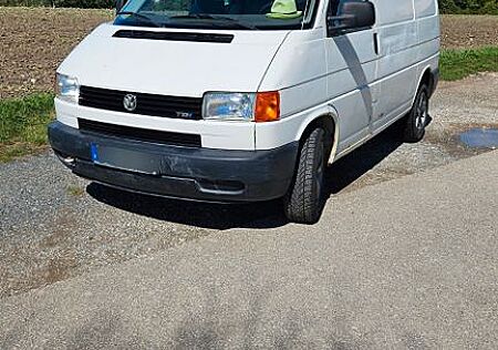VW T4 Volkswagen 2.5 TDI / Kastenwagen / TÜV Neu / LKW