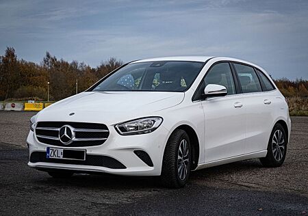 Mercedes-Benz B 180 d - 115ps polarweiß Polar weiß Top Zustand