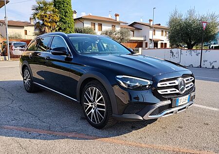 Mercedes-Benz E 220 d 4MATIC T All-Terrain Autom.
