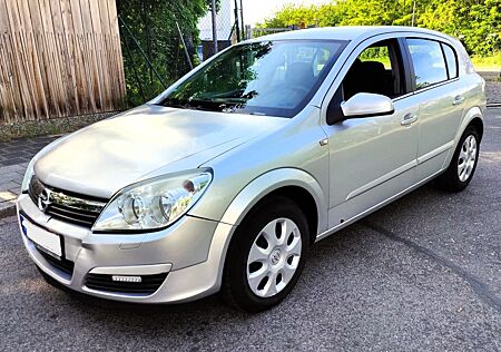 Opel Astra H Lim. 1.8i 16V Elegance Automatik