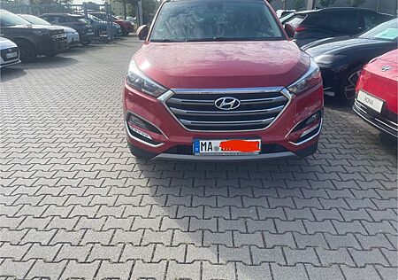 Hyundai Tucson 2.0 CRDi 135kW Premium 4WD Automatik ...