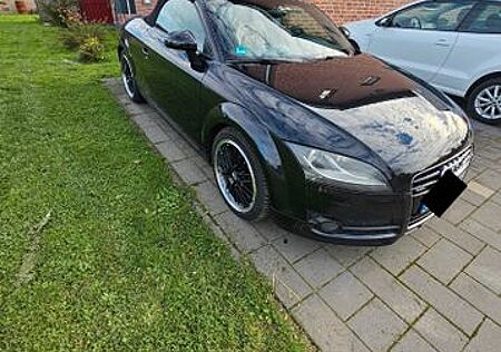 Audi TT Roadster 3.2 quattro -