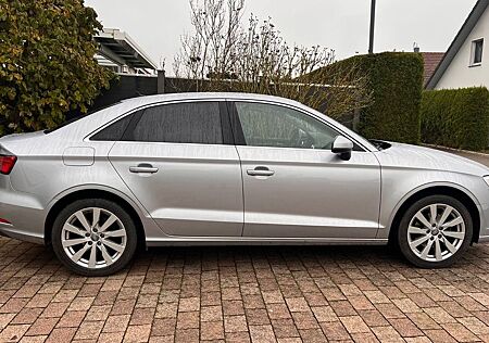 Audi A3 30 TDI S tronic -