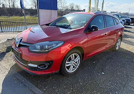 Renault Megane III Grandtour BOSE Edition TCe115 WKR KU!