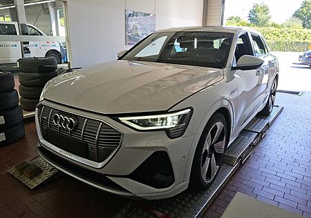 Audi e-tron 50 quattro S line CAM/PDC/NAVI