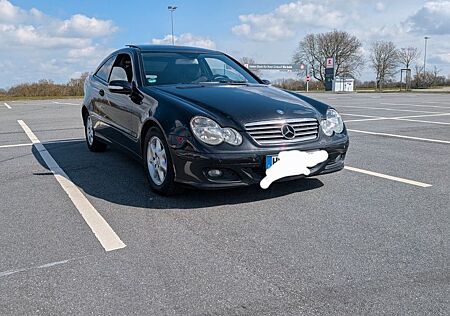 Mercedes-Benz CL 220