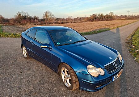 Mercedes-Benz CL 200