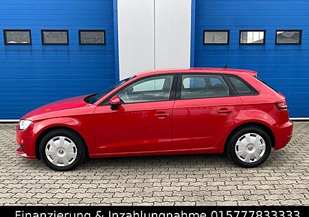 Audi A3 Sportback LED Xenon Sitzheizung Navi