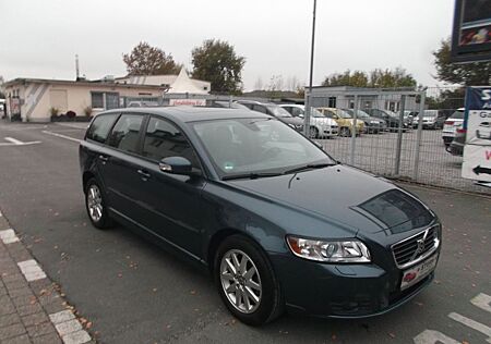 Volvo V50 Kombi 1.6 Summum/LEDER/NAVI/XENON/SCHIEBEDAC