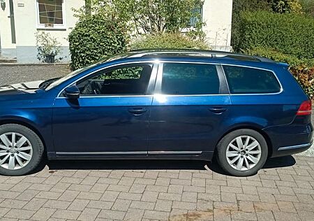 VW Passat Variant Volkswagen 2.0 TDI DSG 130kW Comfortl BM...