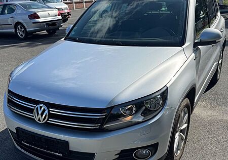 VW Tiguan Volkswagen 1.4 TSI 92 BMT LOUNGE Sport & Style L...