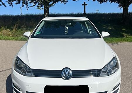 VW Golf Volkswagen 1.2 TSI BMT Trendline Trendline